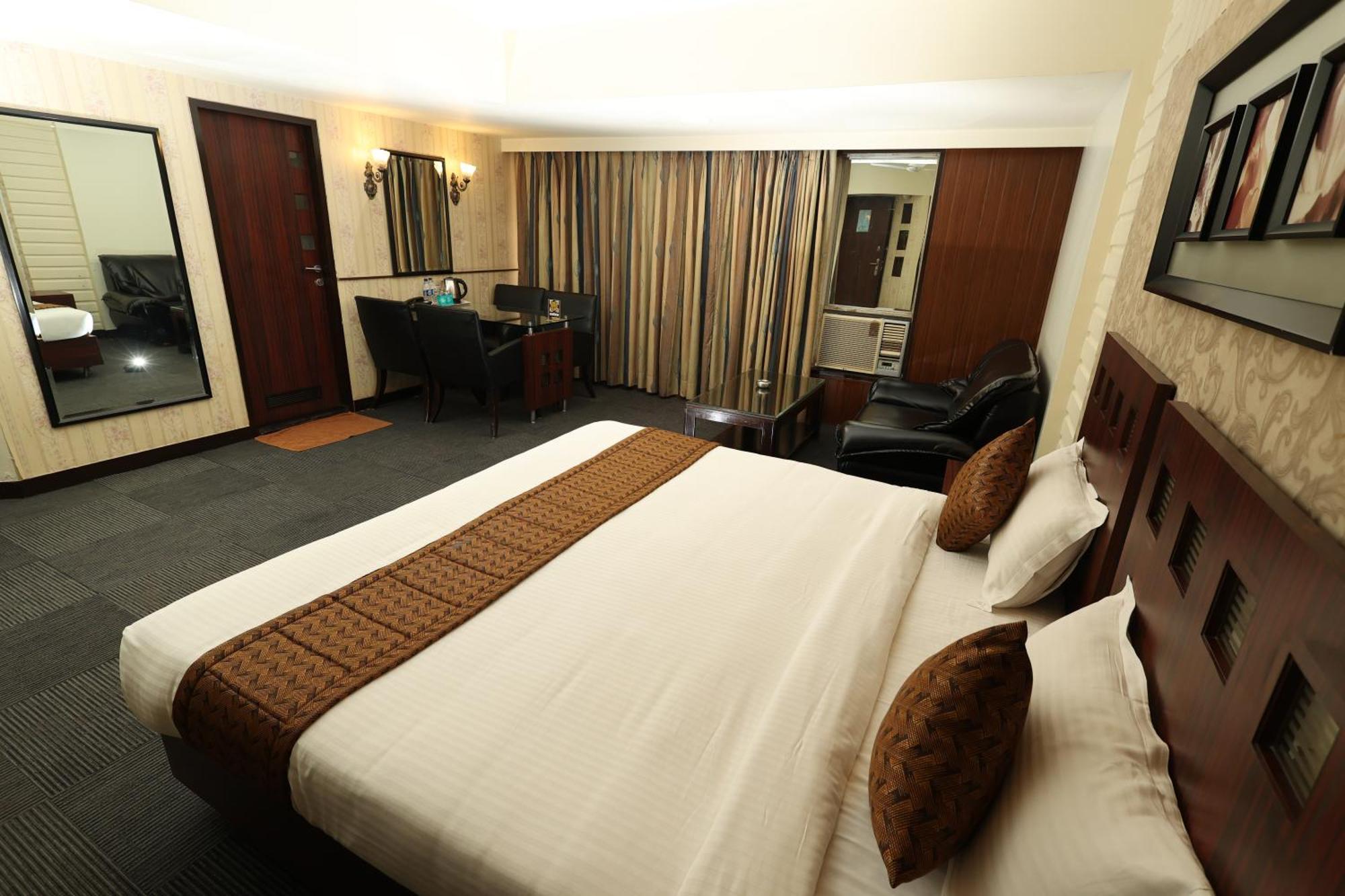 Quaint Suites Hotel & Banquet Mumbai Dış mekan fotoğraf