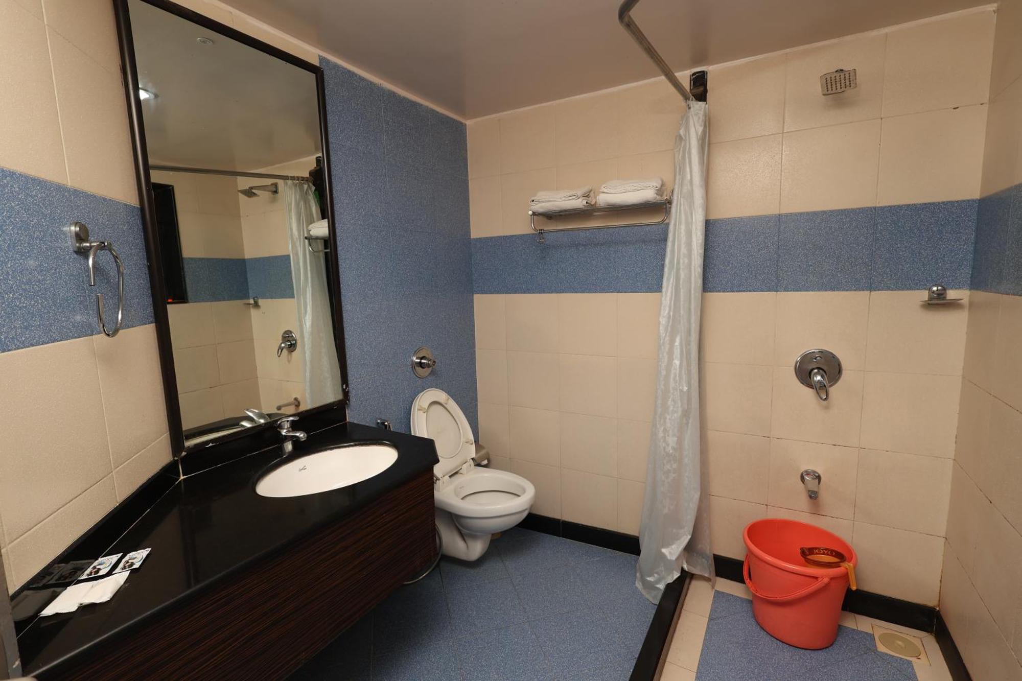 Quaint Suites Hotel & Banquet Mumbai Dış mekan fotoğraf