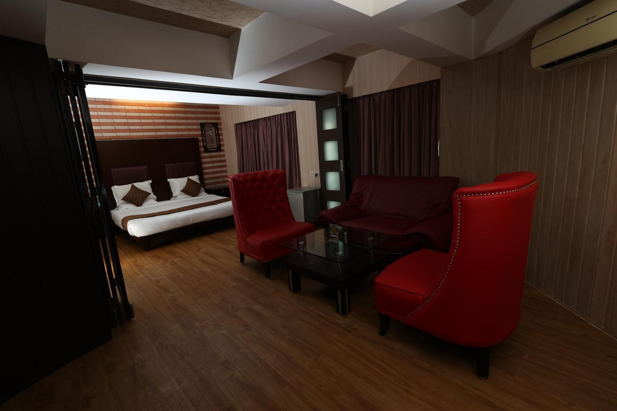 Quaint Suites Hotel & Banquet Mumbai Dış mekan fotoğraf